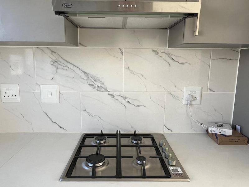 To Let 1 Bedroom Property for Rent in Sunningdale Western Cape